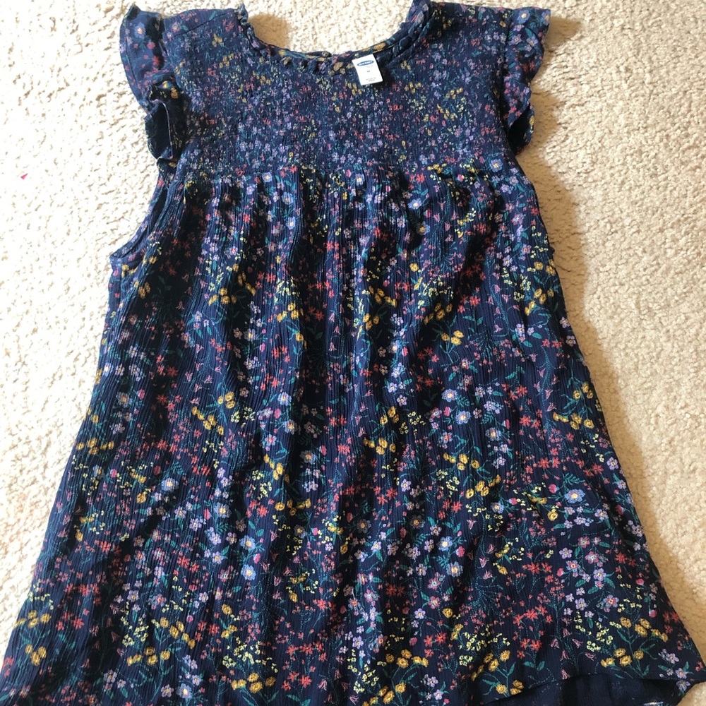 Floral sleeveless top